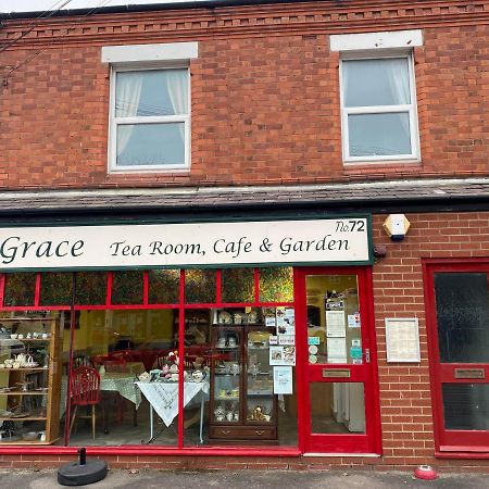 Grace Stays Ellesmere Port Buitenkant foto